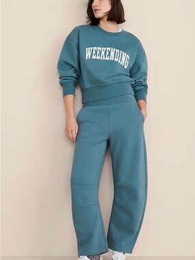 Lou & Grey Elite Fleece Barrel Pants